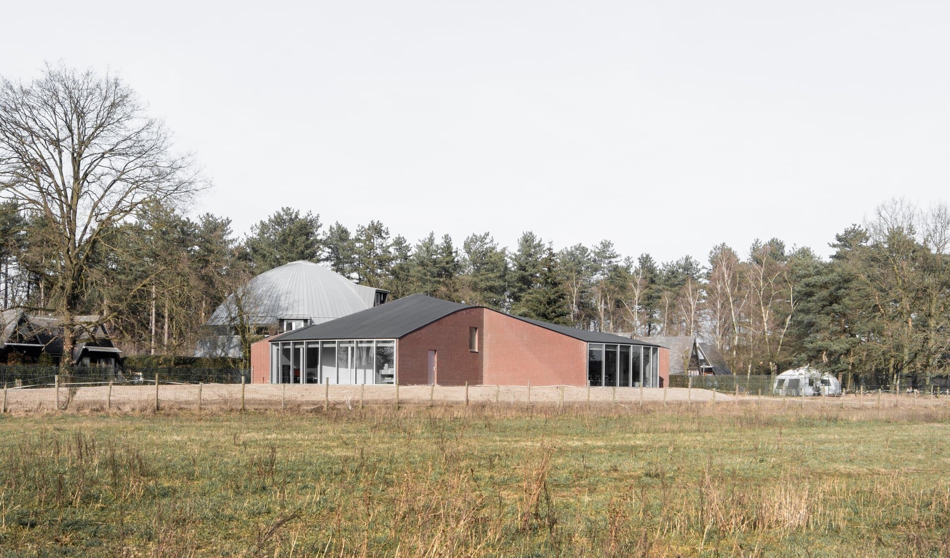 Seitenansicht des fertigen Frans Masereel Centrums. Foto: Jeroen Verrecht