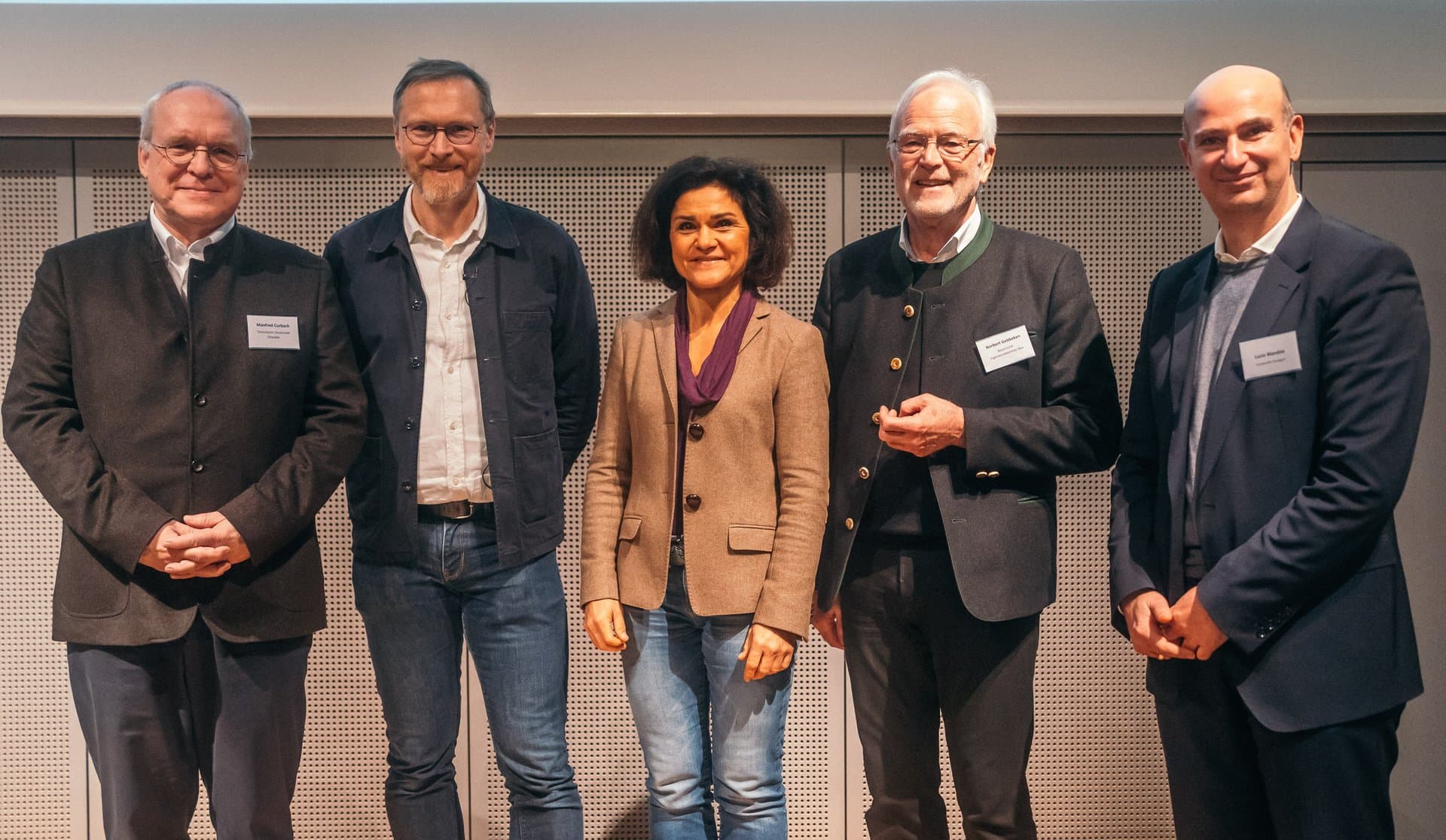 Konstruktion & Material mit geringem Klimafußabdruck: Manfred Curbach, Bernhard Hauke, Laura Lammel, Norbert Gebbeken, Lucio Blandini