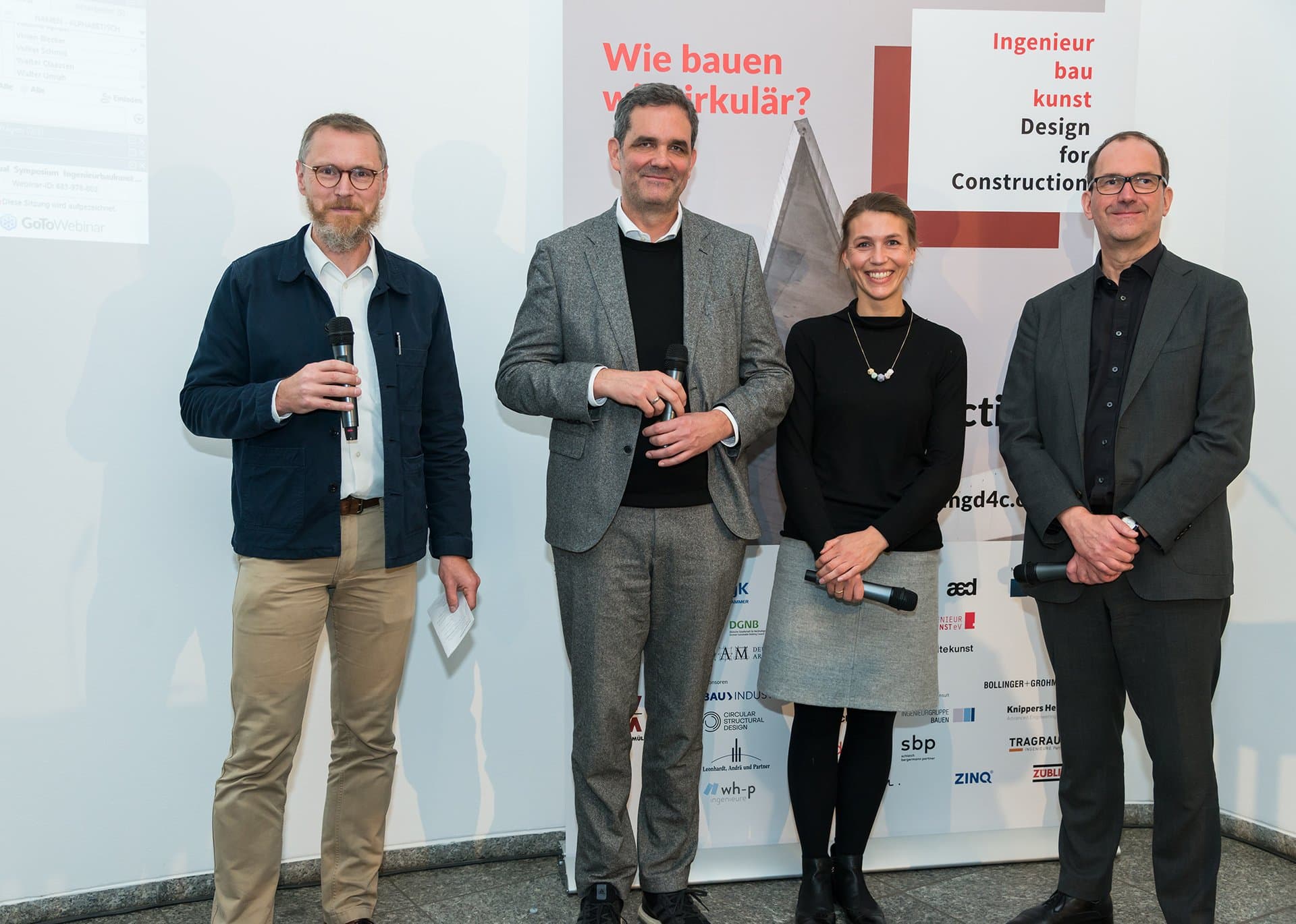 Bild 4 Diskussion Zirkuläres Bauen planen: Dr. Bernhard Hauke, Boris Peter, Jannika Erichsen, Prof. Dr.-Ing. Patrick Teuffel, Foto: Renate Schildheuer