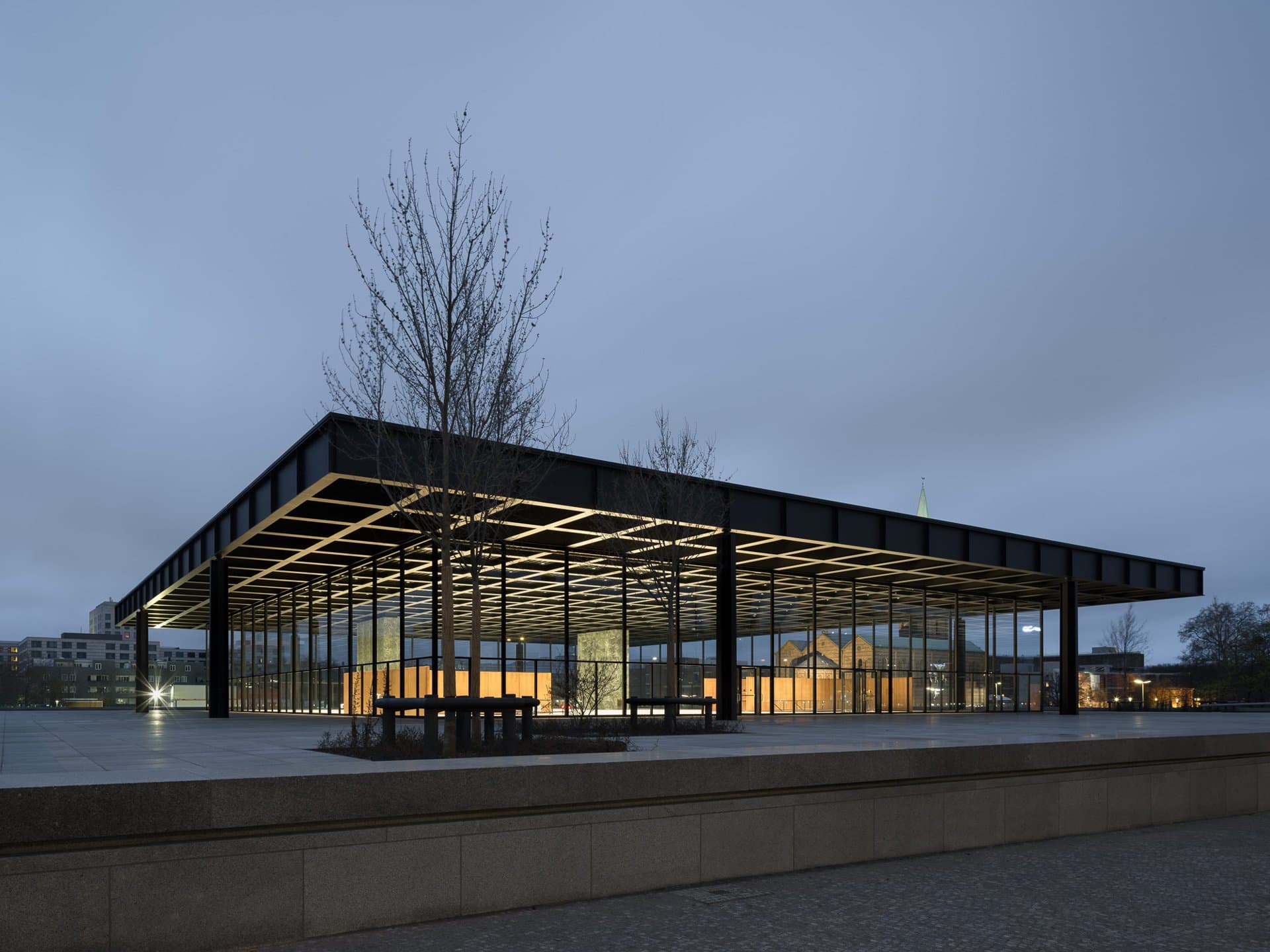 neue-nationalgalerie-ansicht-bei-nacht