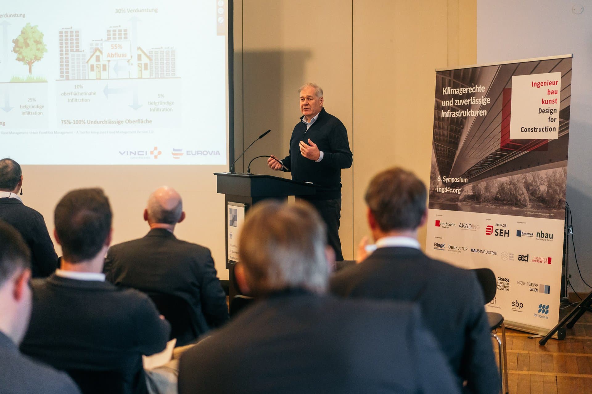 Rückblick: Das 6. Symposium Ingenieurbaukunst – Design for Construction mit dem Thema „Klimagerechte und zuverlässige Infrastrukturen” (#6_IngD4C) fand am 28. November 2024 im Ernst-Reuter-Haus in Berlin statt. Fotocredit: Stefan Hähnel